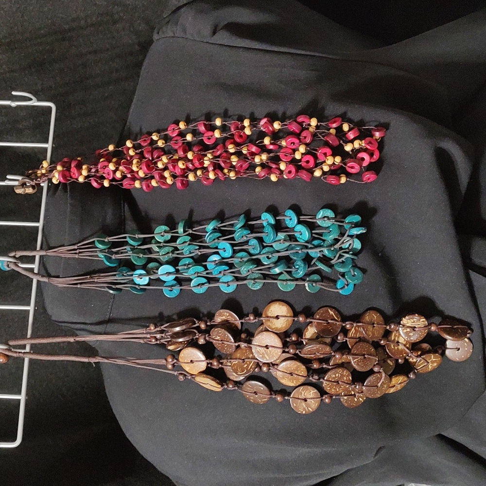 3 Wood Bead Necklaces - Picture 12 of 12